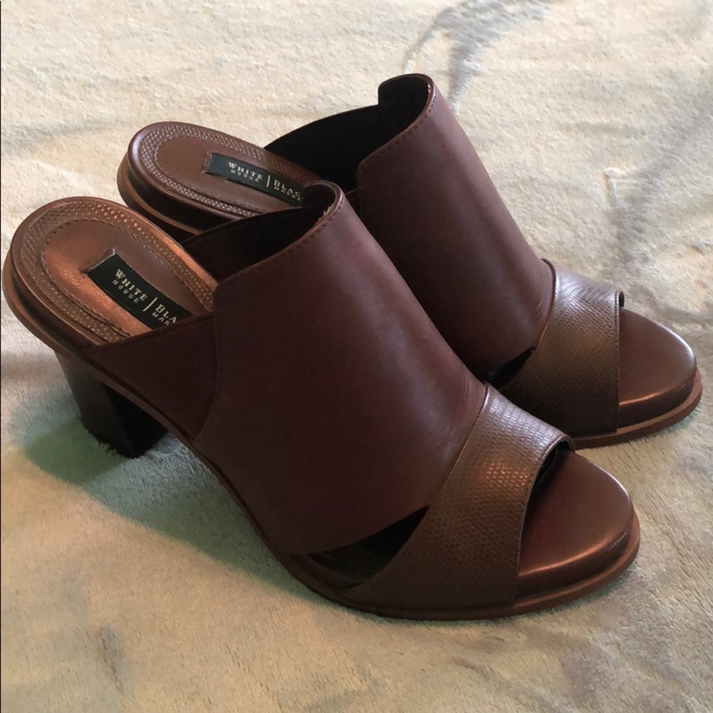 WHBM chunky heel pumps